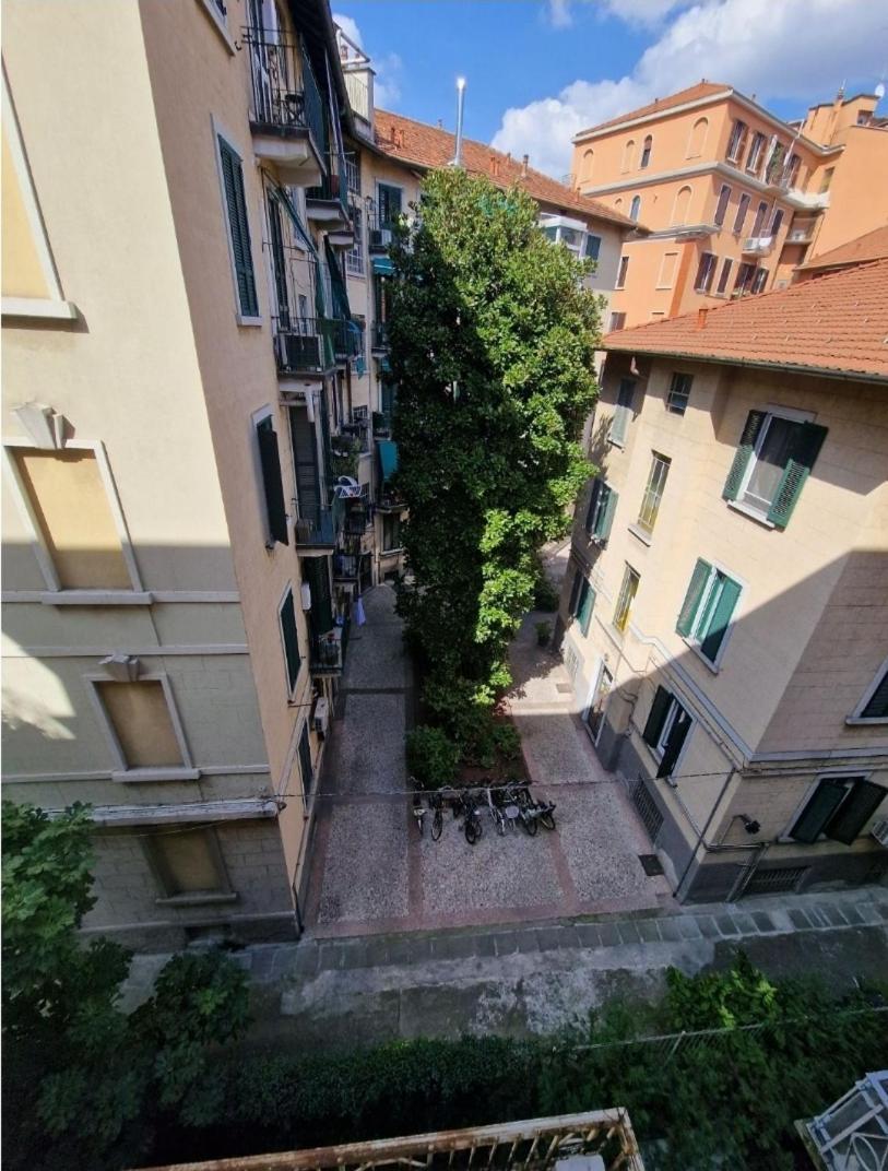 Room In The City Center - Stanza In Centro Citta Milano Esterno foto